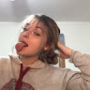 Meet your Posher, Katelyn